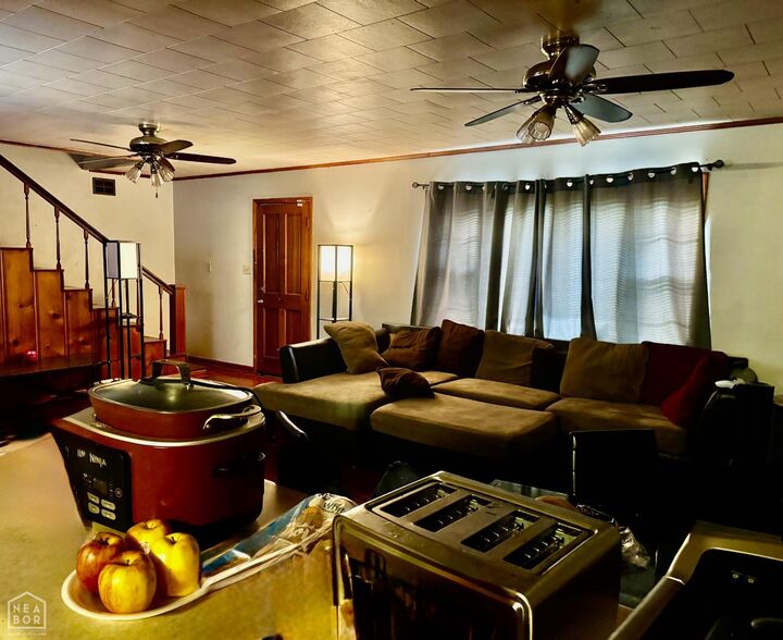 Property Photo:  814 Vine Street  AR 72401 