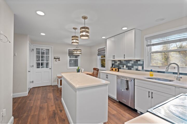 Property Photo:  2 Woodbrier Rd  MA 01983 