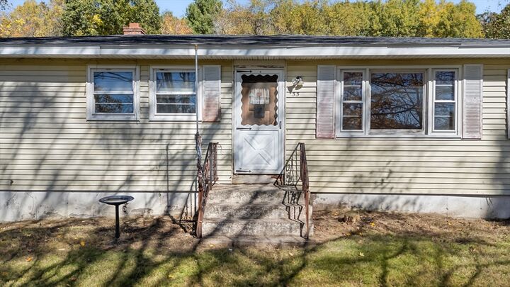 Property Photo:  55 Estabrook St  MA 01519