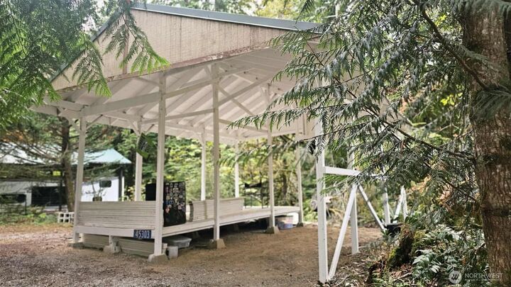 Property Photo:  45303  Tillicum Trail 3B22  WA 98237