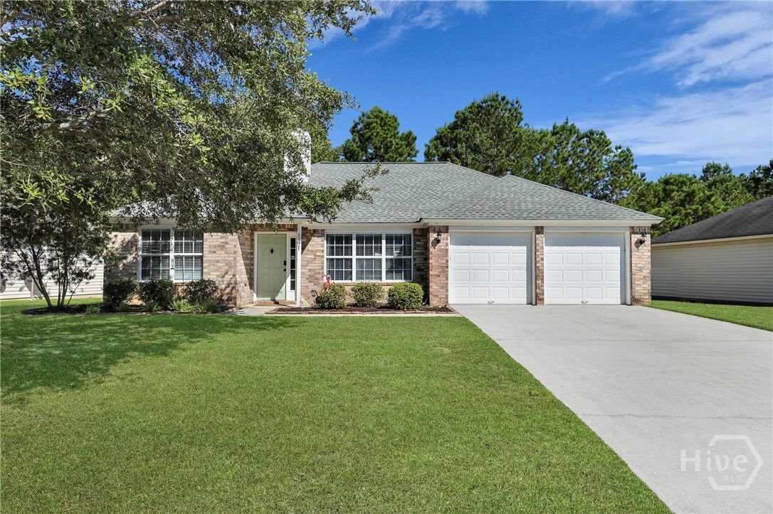Property Photo:  141 Bluelake Boulevard  GA 31322