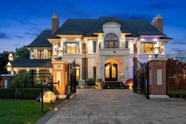 Property Photo:  20 Bryson Drive  ON L4C 6E3