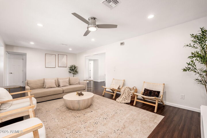 Property Photo:  4507 N 82nd Street  AZ 85251 