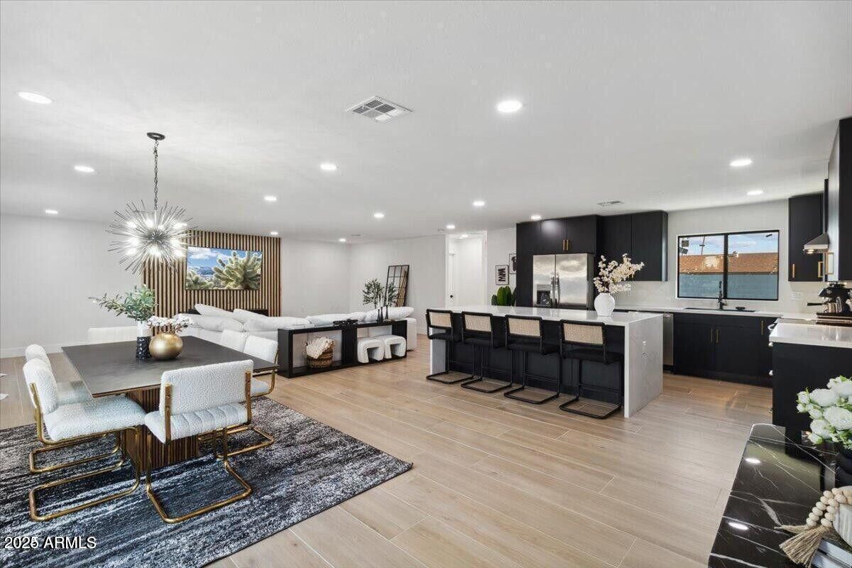 Property Photo:  3319 E Campo Bello Drive  AZ 85032