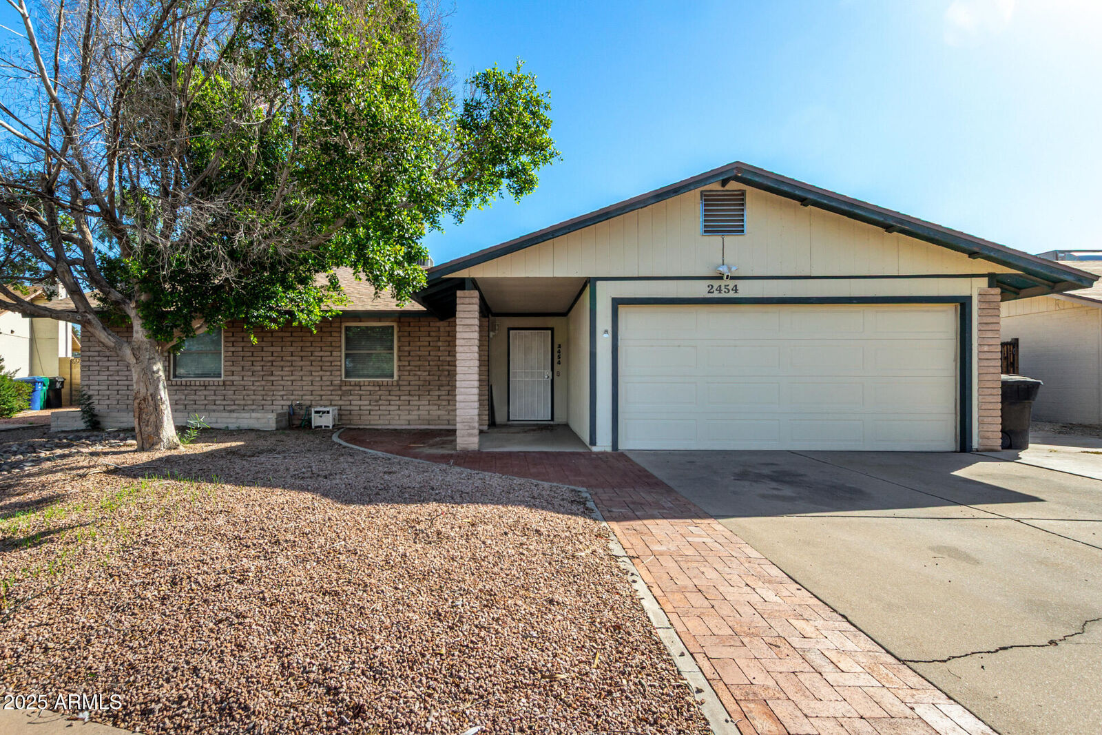 Property Photo:  2454 E Javelina Avenue  AZ 85204 