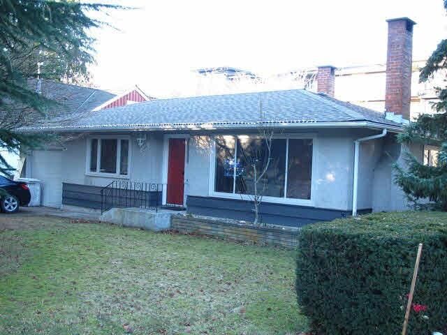 Property Photo: 15305 17 Avenue BC V4A 1T8