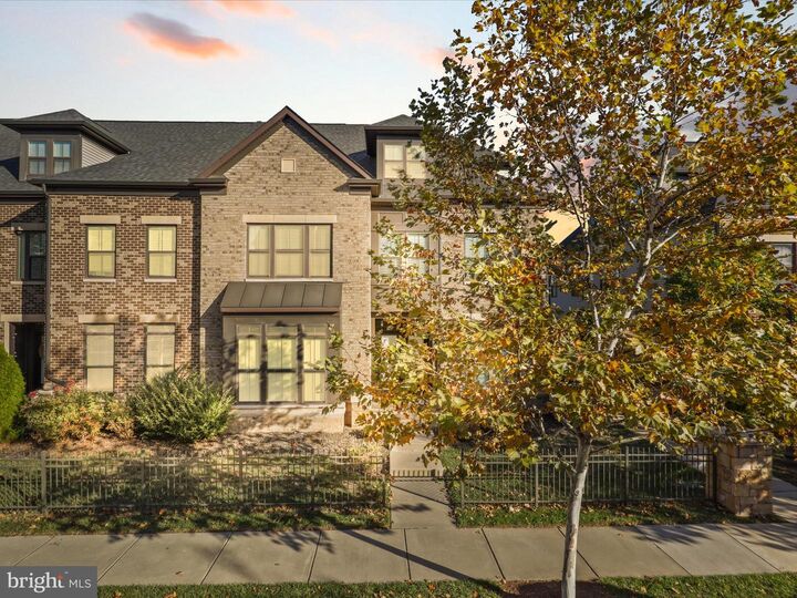 43360 Southland Street  Ashburn VA 20148 photo