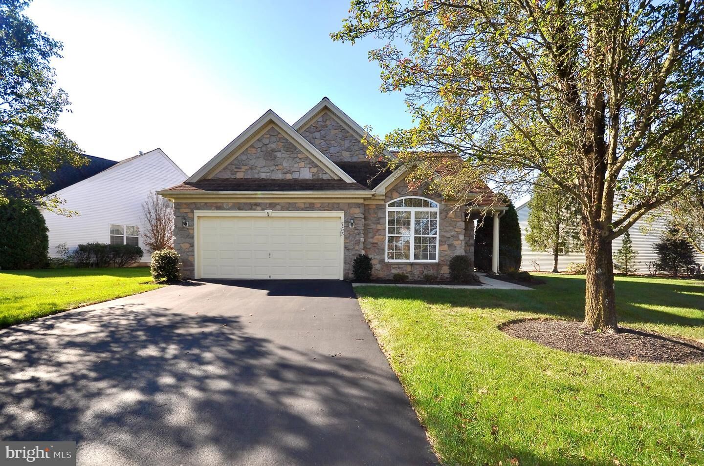 Property Photo: 753 S Settlers Circle PA 18976