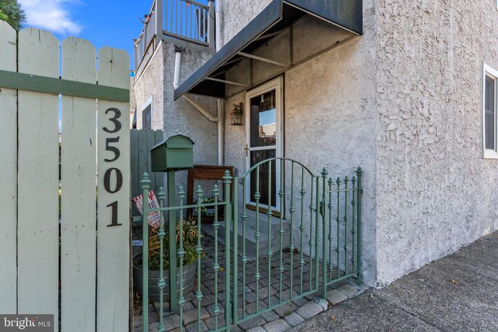Property Photo:  2601 E Tioga Street  PA 19134