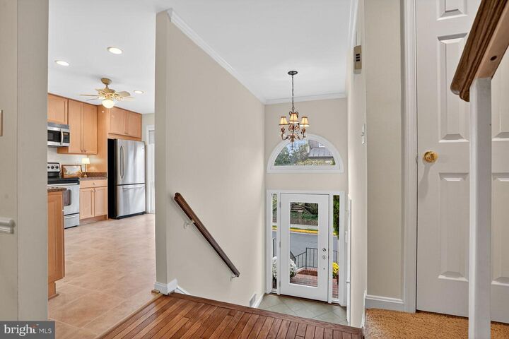 Property Photo:  10172 Turnberry Place  VA 22124 