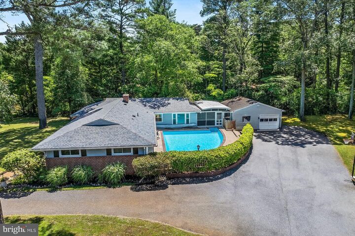 Property Photo: 618 Pine Bluff Road MD 21801