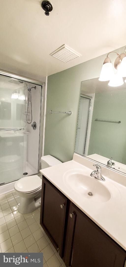 Property Photo:  1001 N Vermont Street 811  VA 22201