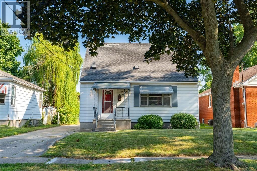 Property Photo: 558 Kintail Street ON N7T 1Z1