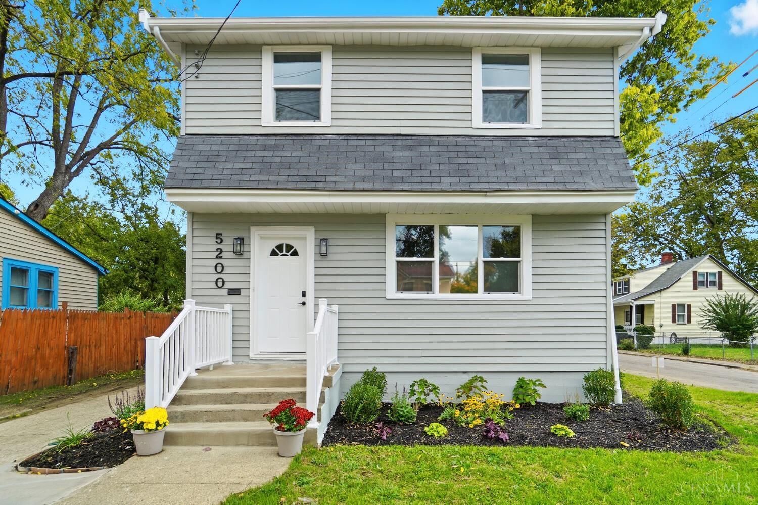 Property Photo:  5200 Whetsel Avenue  OH 45227 