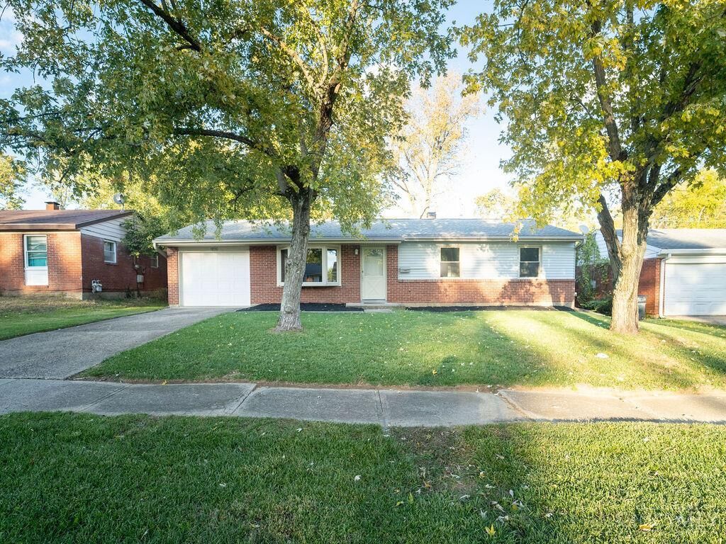 Property Photo:  1890 Lotushill Drive  OH 45240