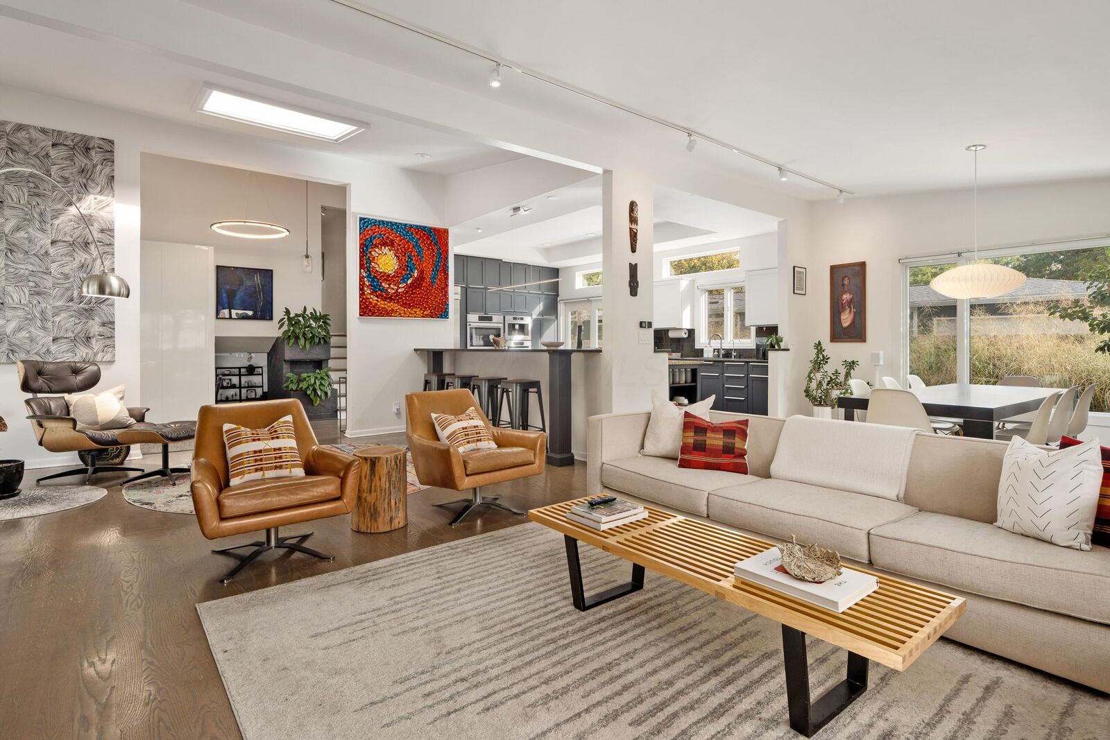 Property Photo:  2276 Hoxton Court  OH 43220