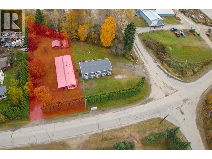 Property Photo:  1867 Nixon Road  BC V0E 2S0