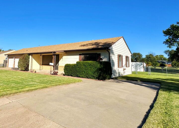 Property Photo:  812 Kelley Ave  KS 67801 