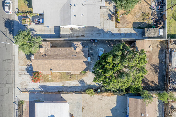 Property Photo:  43780 W Circle Drive  CA 92201 