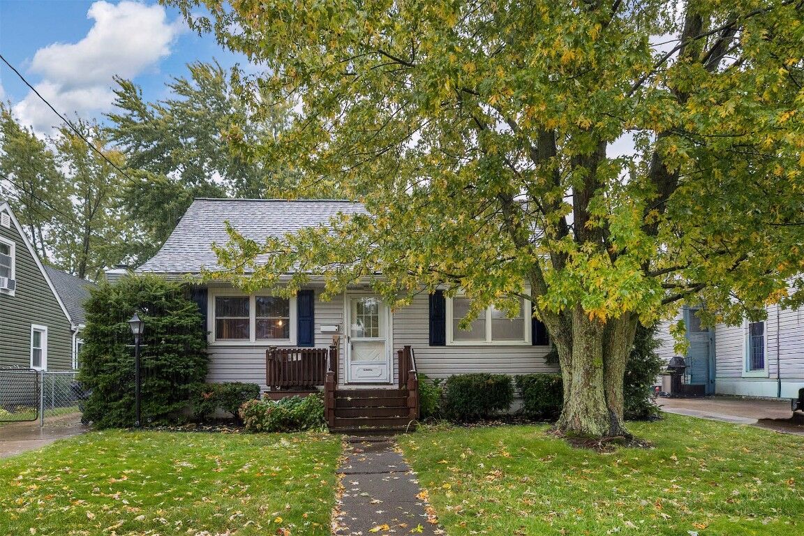 Property Photo: 1557 W 40th Street PA 16509