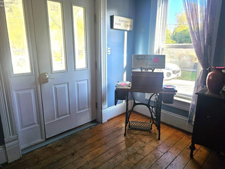 Property Photo:  9 N Pleasant Street  OH 44857 