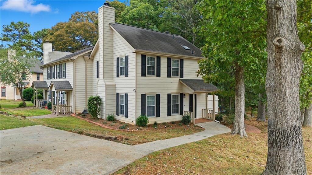 Property Photo:  1545 Kennesaw Trace Court  GA 30144