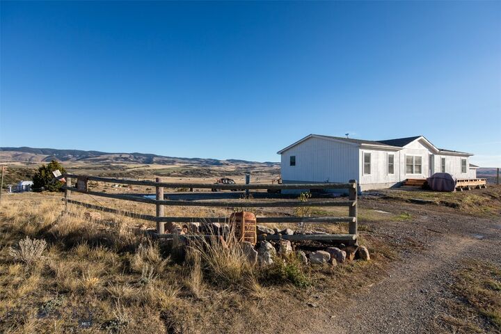 690 Missouri Overlook Ln  Three Forks MT 59752 photo
