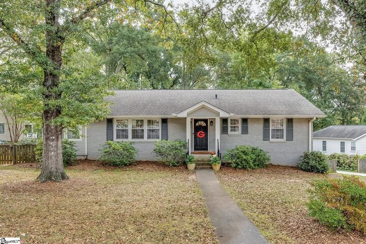 Property Photo:  101 Rockwood Drive  SC 29605