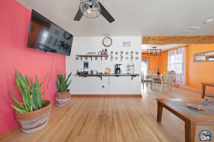 Property Photo:  1027  W Holt Ave  CA 92243 