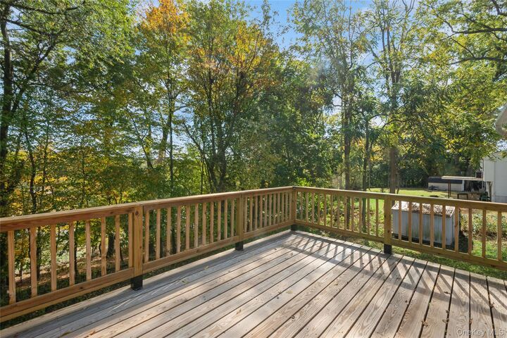 Property Photo:  42 Mesa Place Nanuet, Ny 10954  NY 10954
