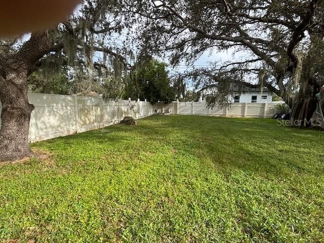 Property Photo: 2193 20th Avenue SW FL 33774