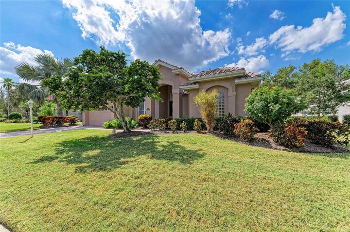 8122 Waterview Boulevard  Lakewood Ranch FL 34202 photo