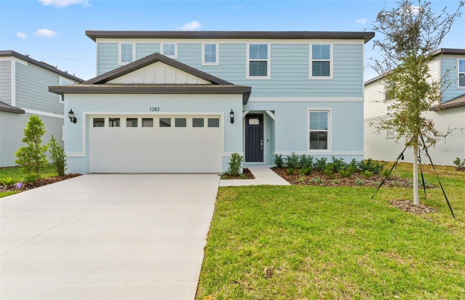 Property Photo: 1253 Lakeridge Way FL 33850