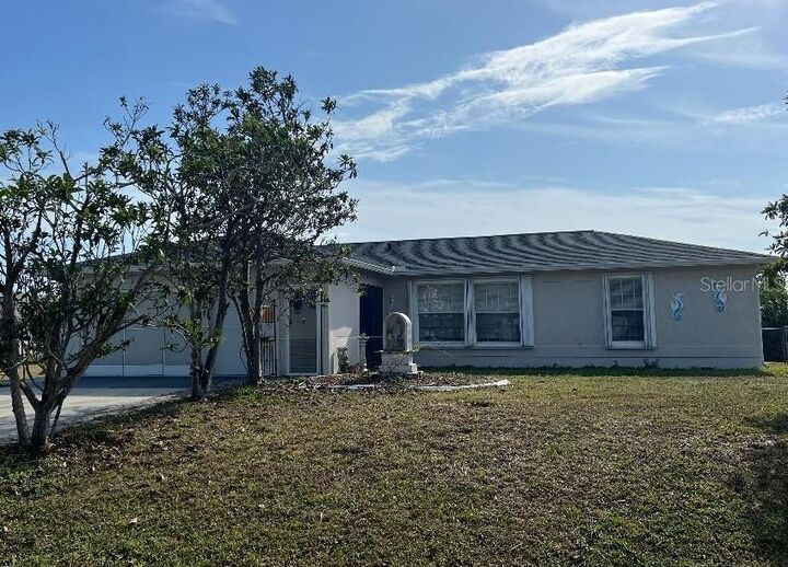 Property Photo:  12143 Du Barry Avenue  FL 33981 
