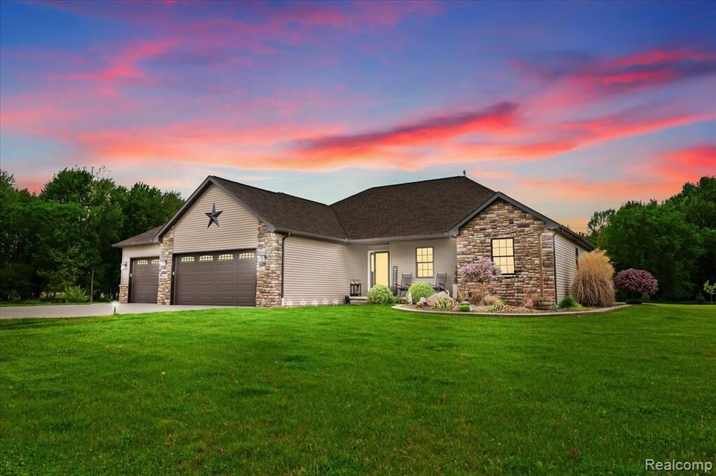 Property Photo:  6035 Beard Road  MI 48418 9757
