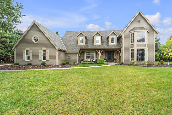 331 Juniper Ct  Grafton WI 53024 photo