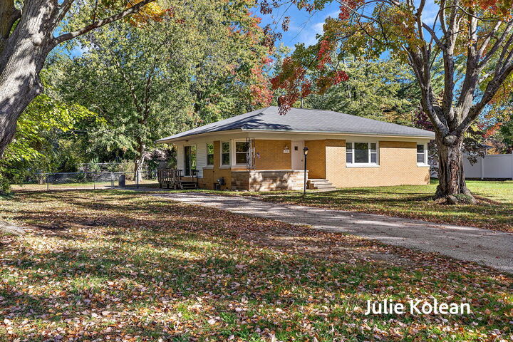 Property Photo:  753 Summer Street  MI 49456
