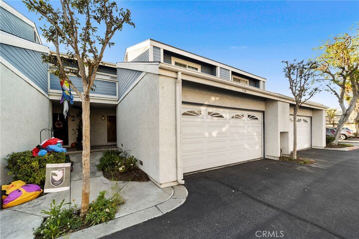 Property Photo:  815 W Grondahl Street E  CA 91722 