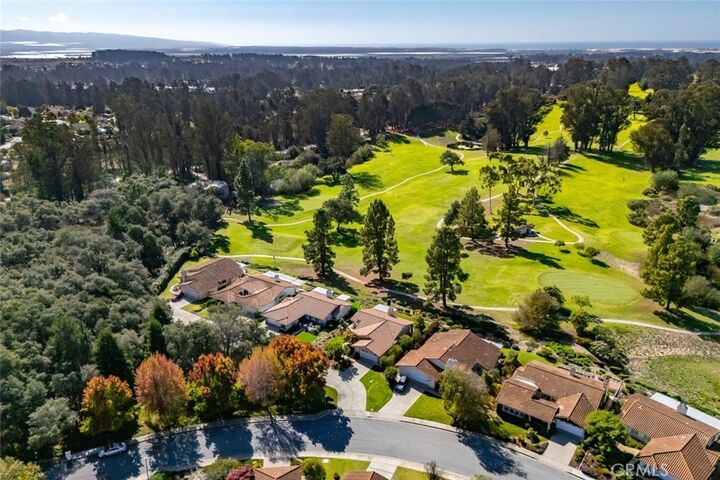 Property Photo:  639 Barberry Way  CA 93444 