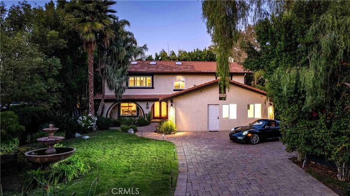 Property Photo:  21301 Bermuda  CA 91311