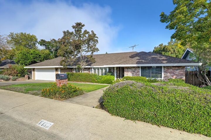 Property Photo:  4437 Rutgers Way  CA 95821
