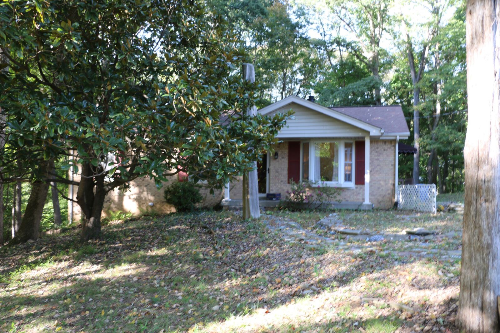 Property Photo: 502 Bryan Rd TN 37043