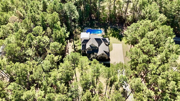 Property Photo:  121 Sturbridge Cove  MS 38857 