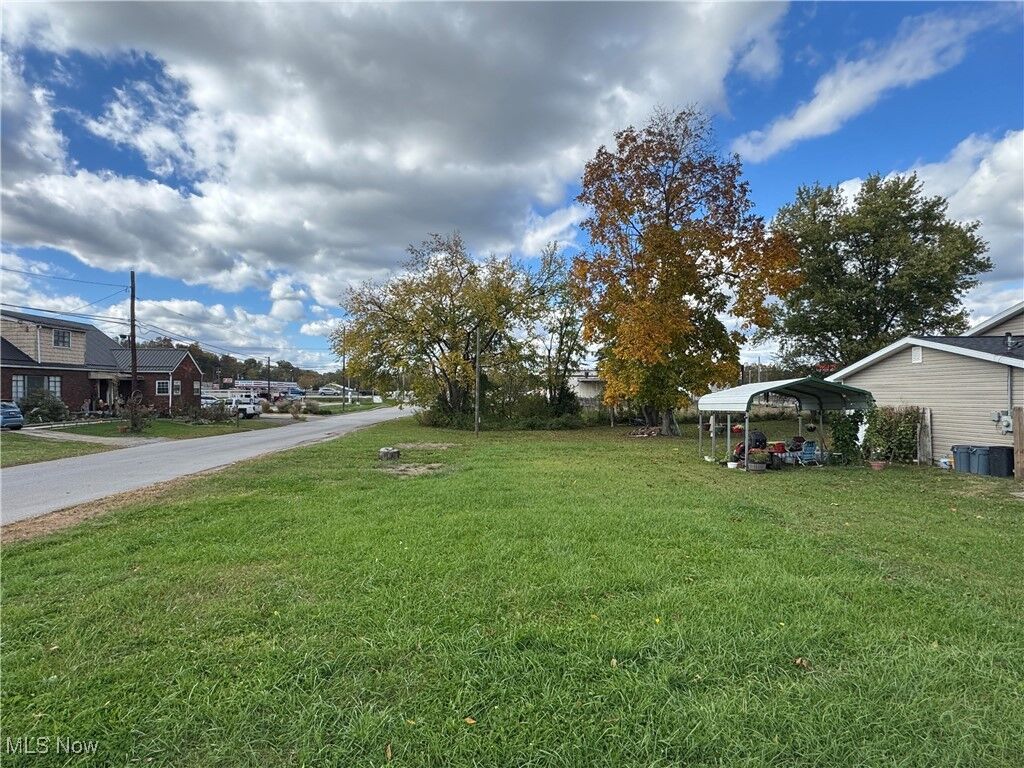 Property Photo:  1012 Neal Street  WV 26101 
