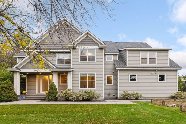 792 Hilltop Road  Mendota Heights MN 55118 photo