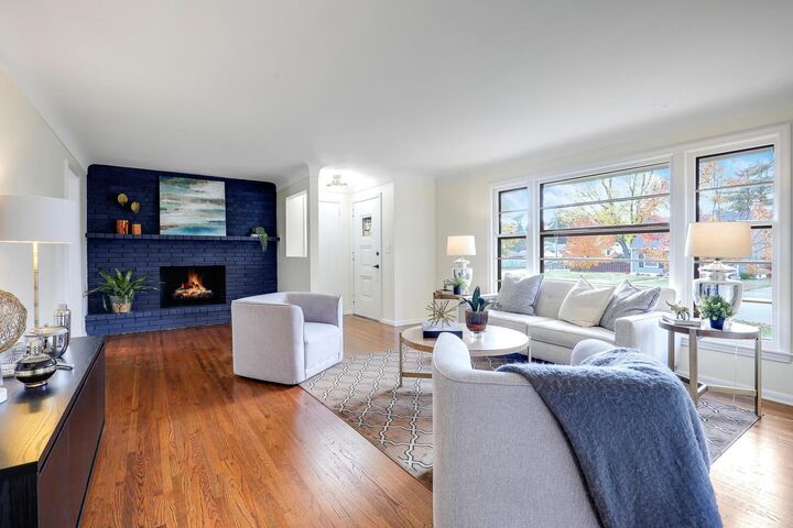 Property Photo: 6939 Chicago Avenue MN 55423