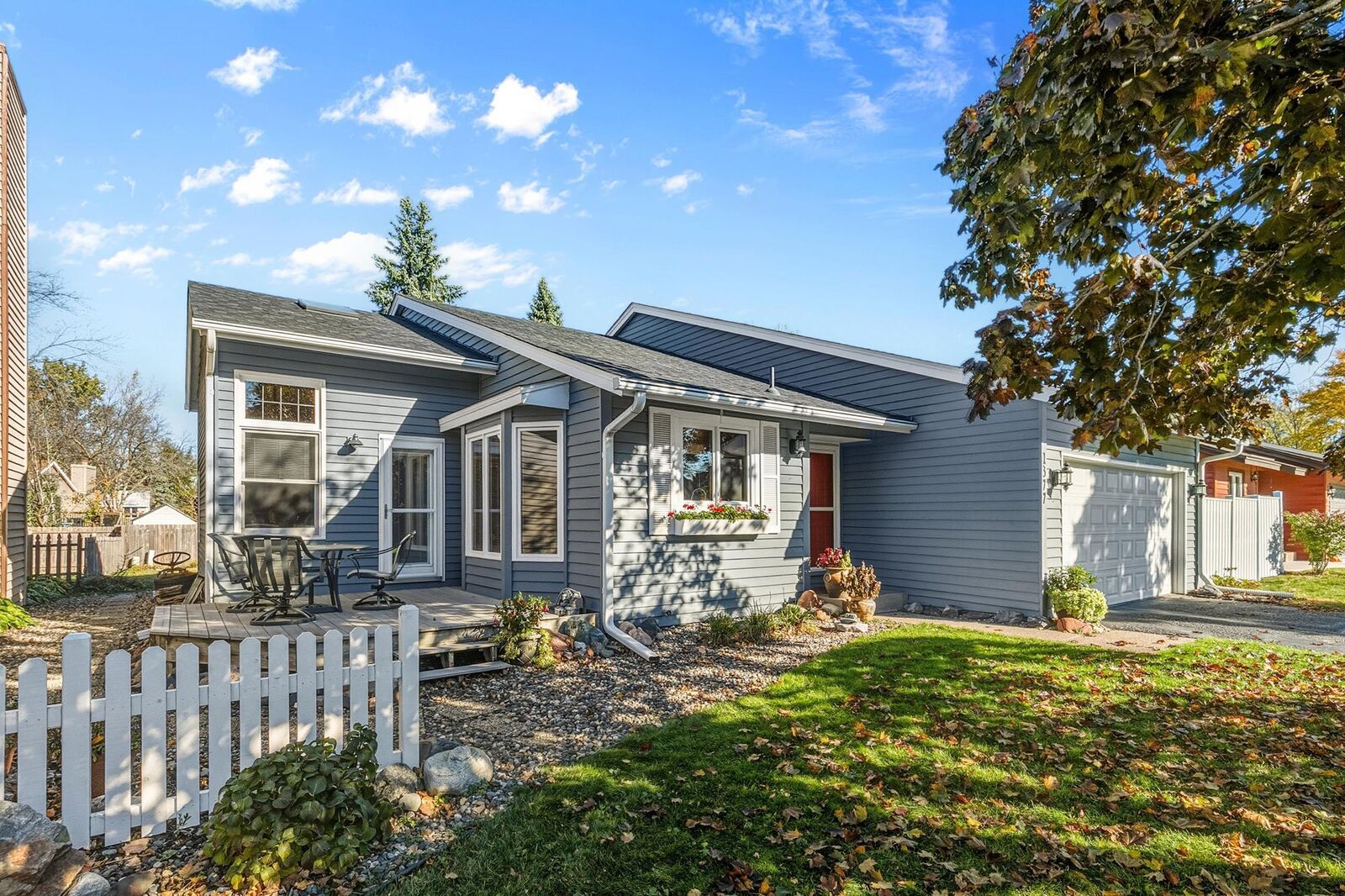 Property Photo:  1377 Willow Creek Lane  MN 55126 