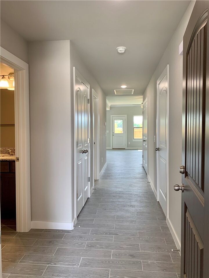 Property Photo:  432 Red Robin Street  AR 72719 