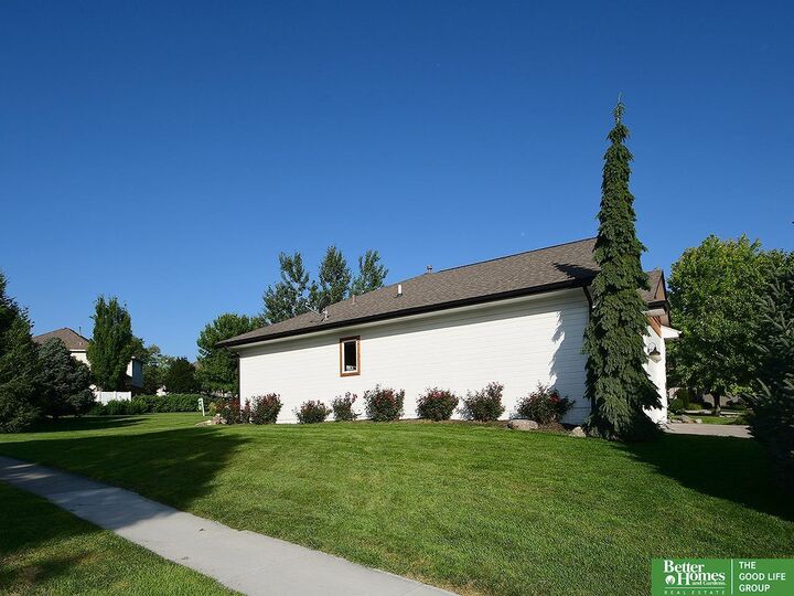 Property Photo:  10418 Spyglass Drive  NE 68136