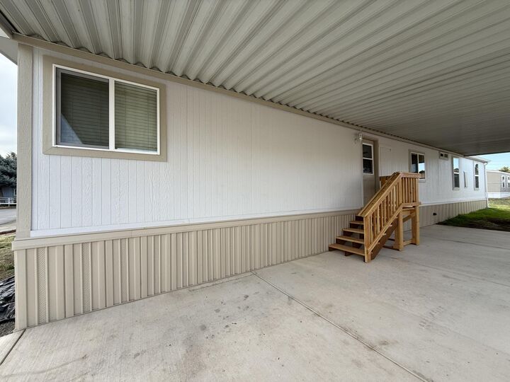 Property Photo:  4729 S Pacific Highway 39  OR 97535 